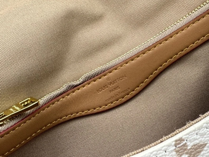 LX Satchel bags Elegant 24481