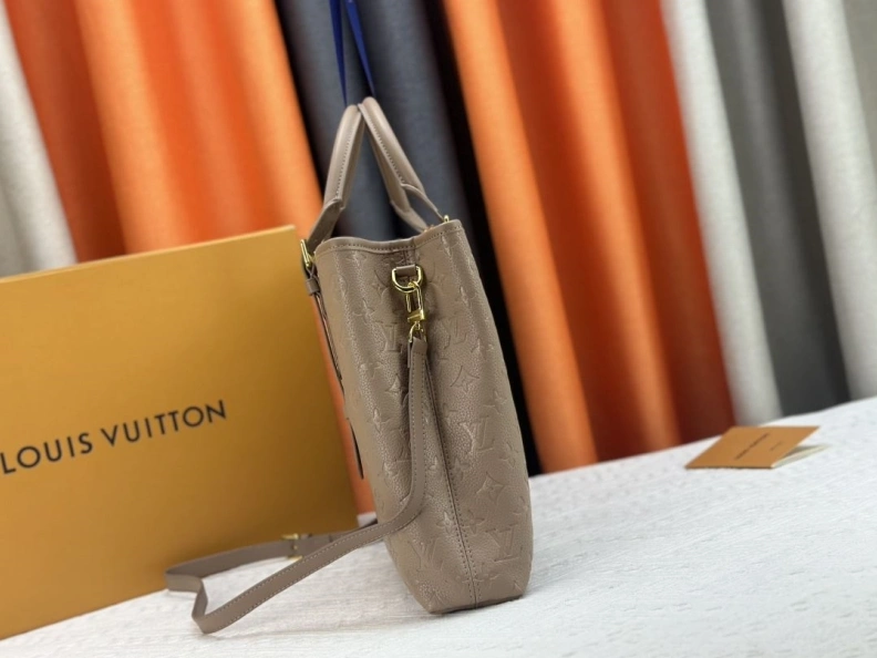 Fashionable LX Shopping Bags 24342