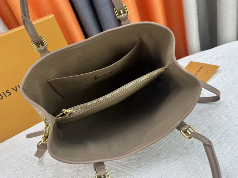 Fashionable LX Shopping Bags 24342