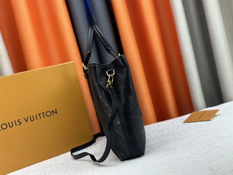 Versatile LX Shopping Bags 24363