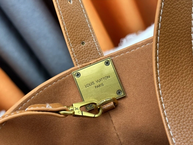 Sophisticated LX Shopping Bags 24348