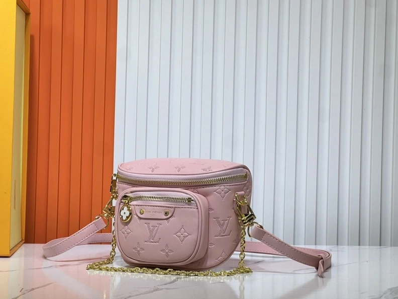 Versatile LX Cosmetic Bags 24594
