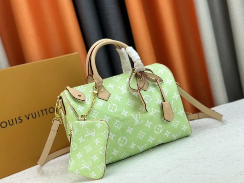 Versatile LX Speedy Bags 24241