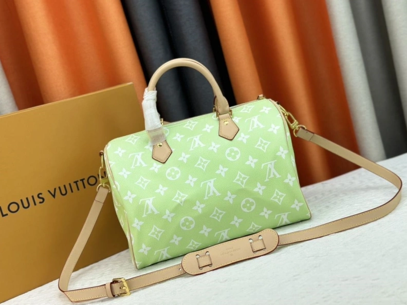 Versatile LX Speedy Bags 24241