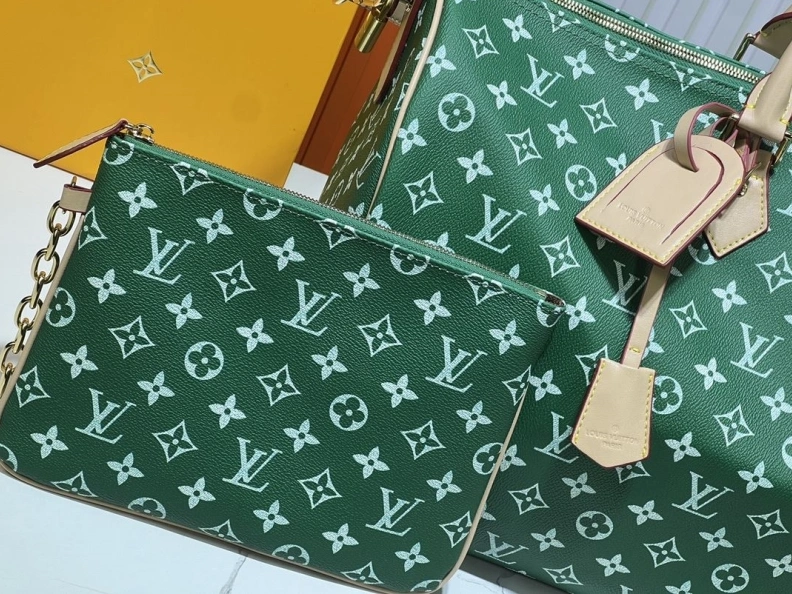 Efficient LX Travel Bags 24101
