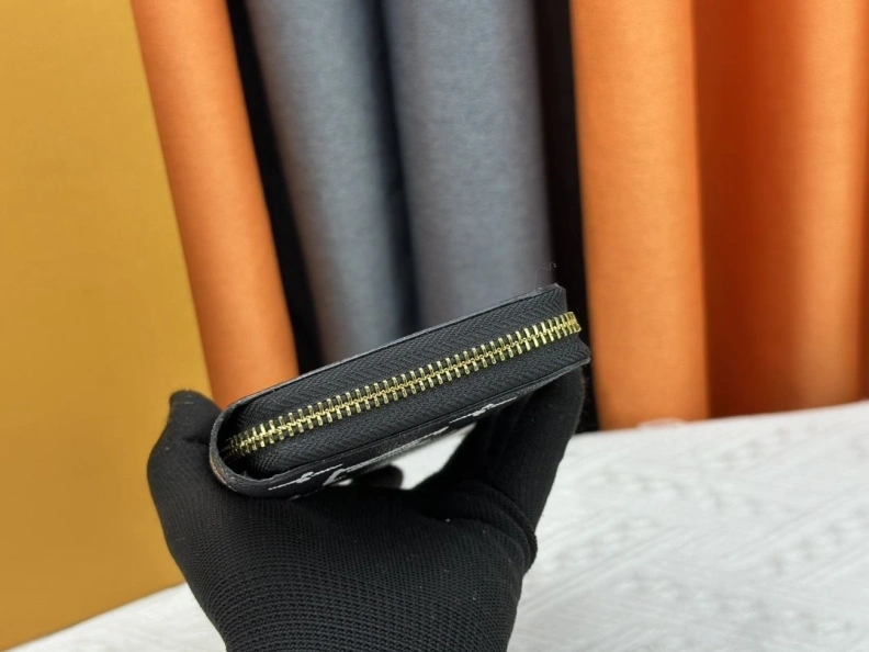 Reliable LX Wallets 23913