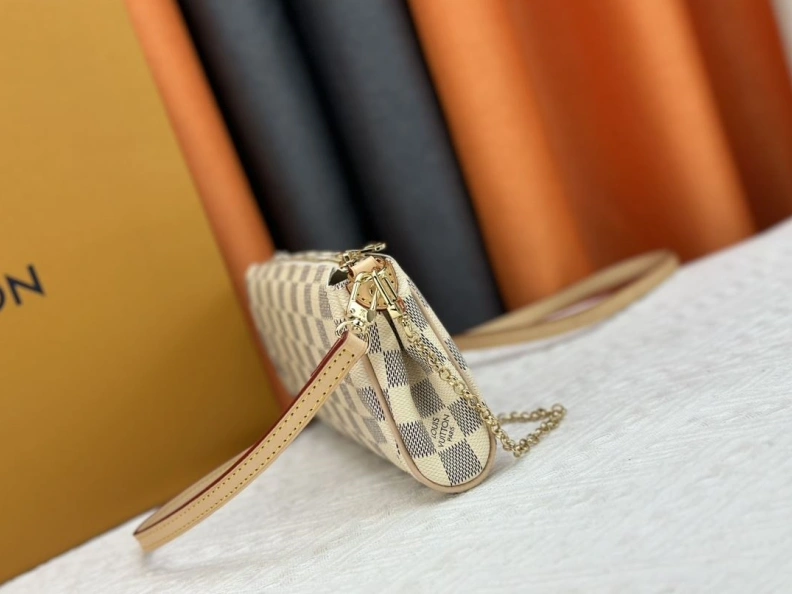 LX Satchel bags Refined 24458
