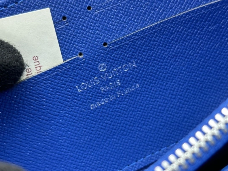 LX Wallets Practical 23894