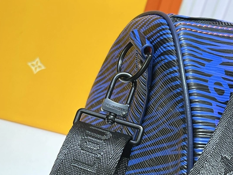 Lightweight LX Travel Bags 24106