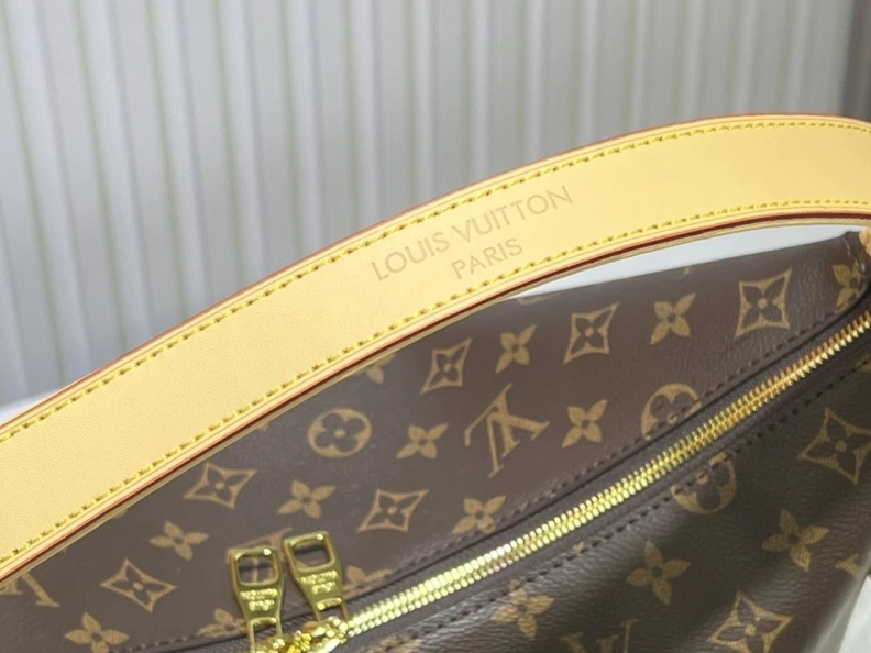 Bright LX Top Handle Bags 24180