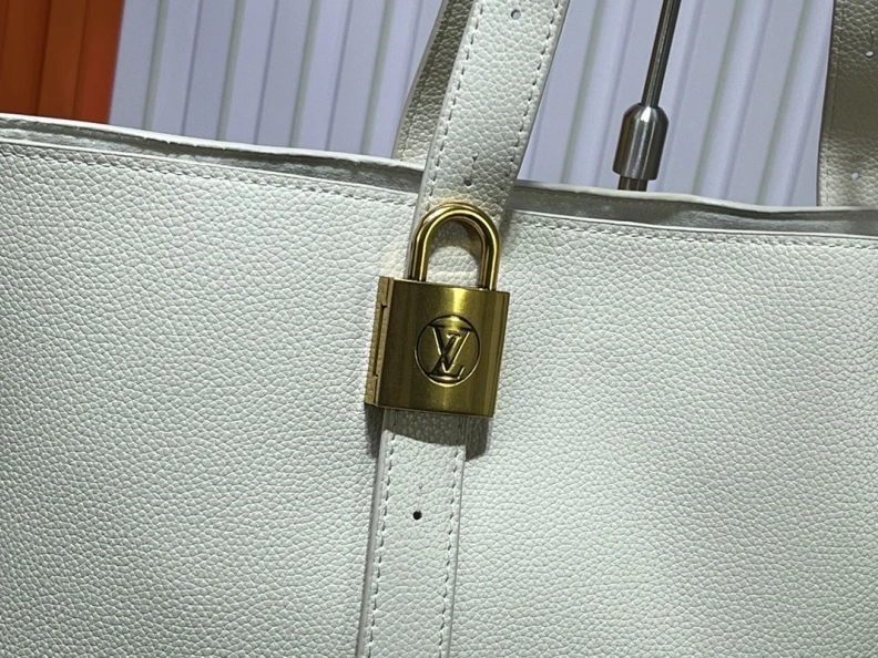 Sleek LX Shopping Bags 24336