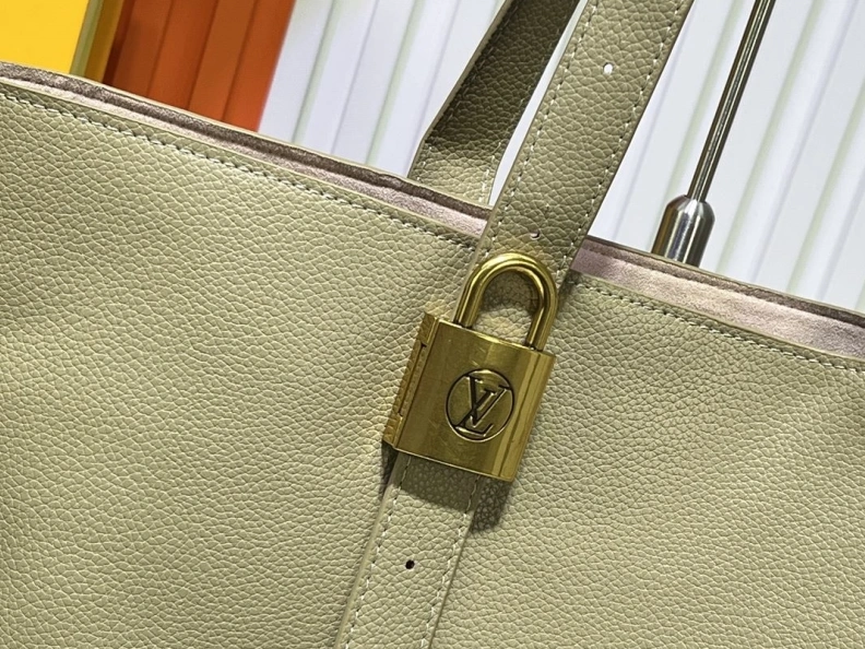 Modern LX Shopping Bags 24338