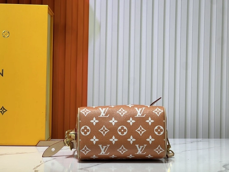 Unique LX Speedy Bags 24238