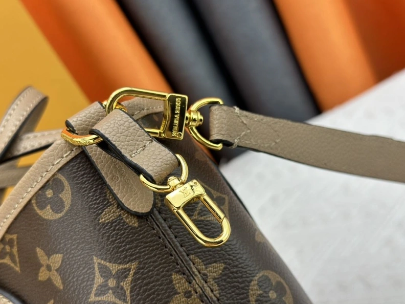 Stylish LX Shopping Bags 24314
