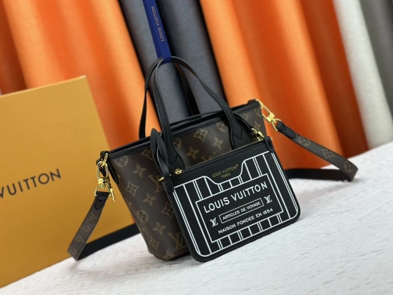 WellDesigned LX Shopping Bags 24302