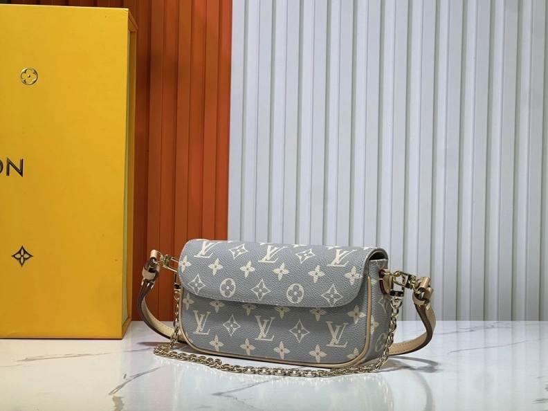 LX Satchel bags Resilient 24451