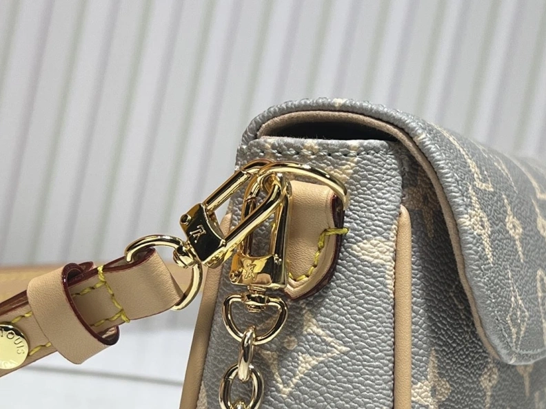 LX Satchel bags Resilient 24451