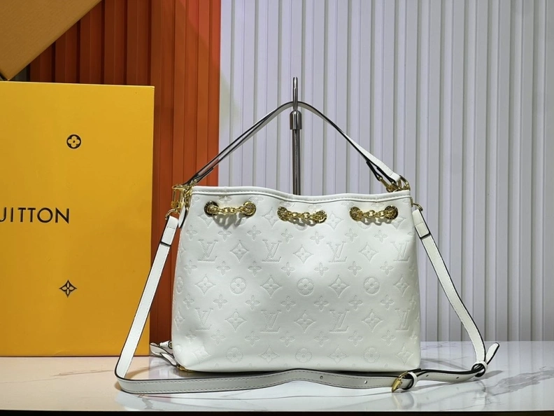WellDesigned LX Top Handle Bags 24171