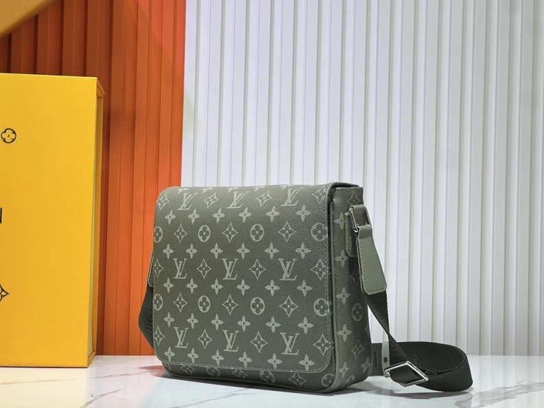 DailyWear LX Satchel bags 24456