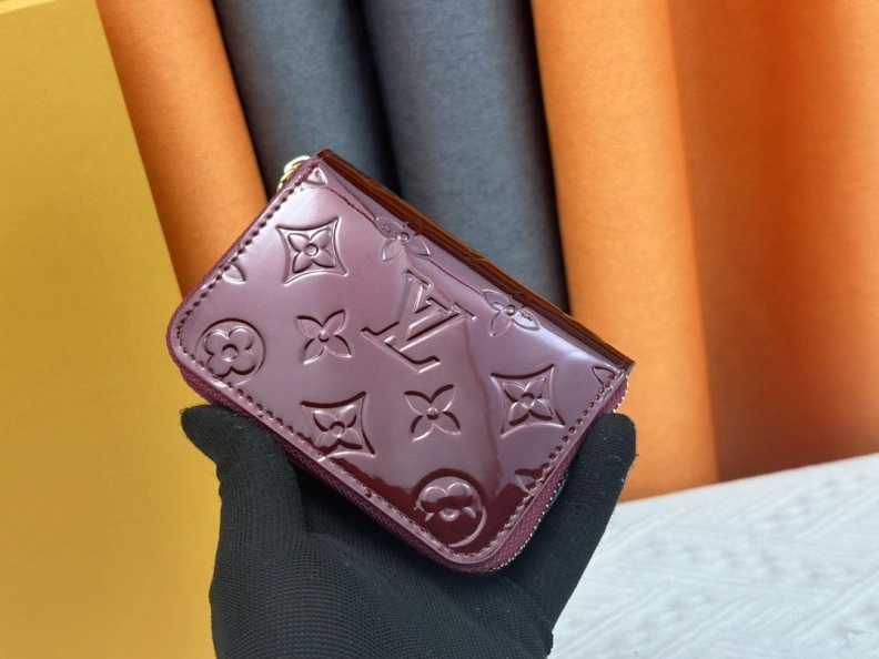 Soft LX Wallets 23880
