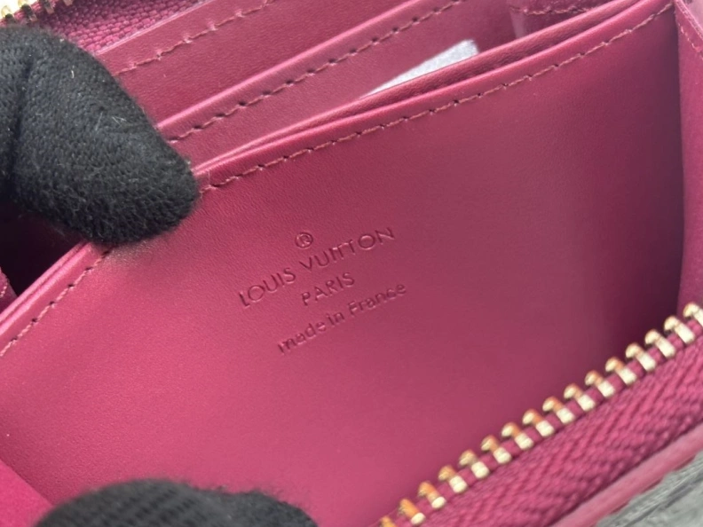 Soft LX Wallets 23880