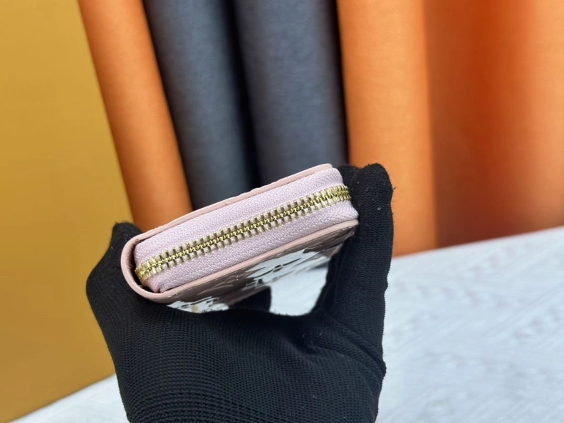 Modern LX Wallets 23888