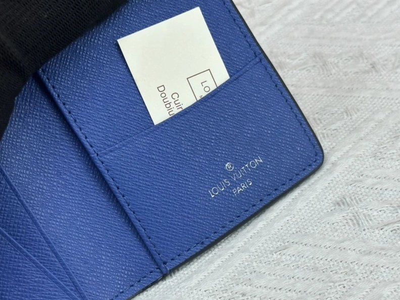 Resilient LX Wallets 23873