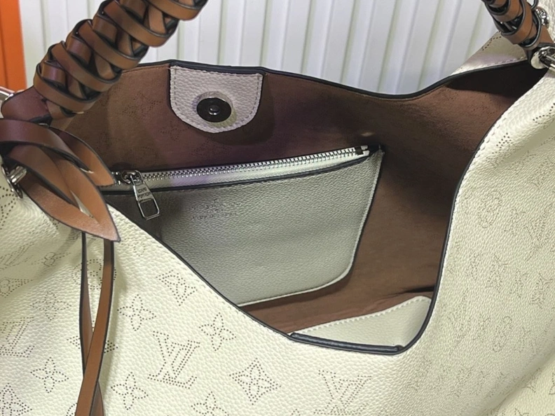LX Top Handle Bags HighQuality 22195
