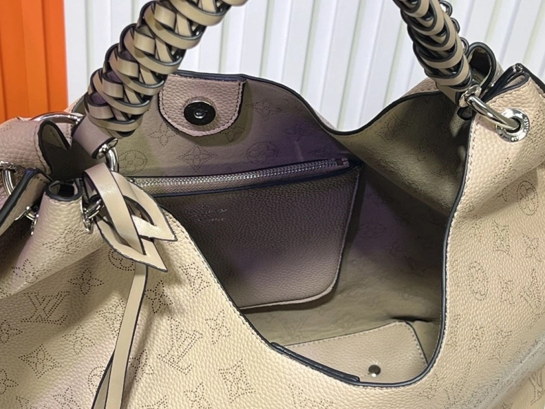 LX Top Handle Bags WellDesigned 24149