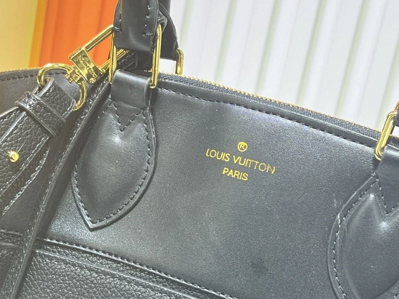 Unique LX Top Handle Bags 24154