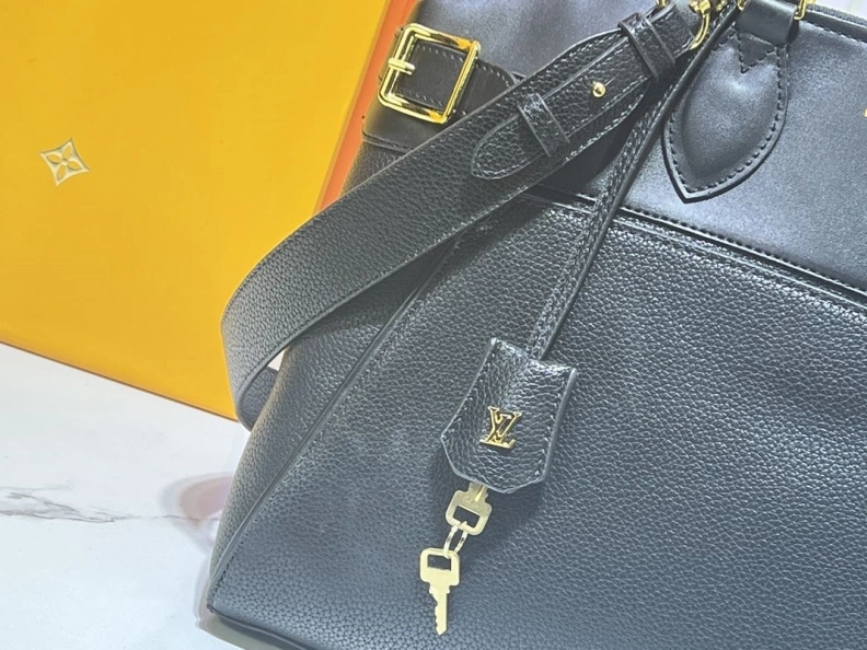 Unique LX Top Handle Bags 24154