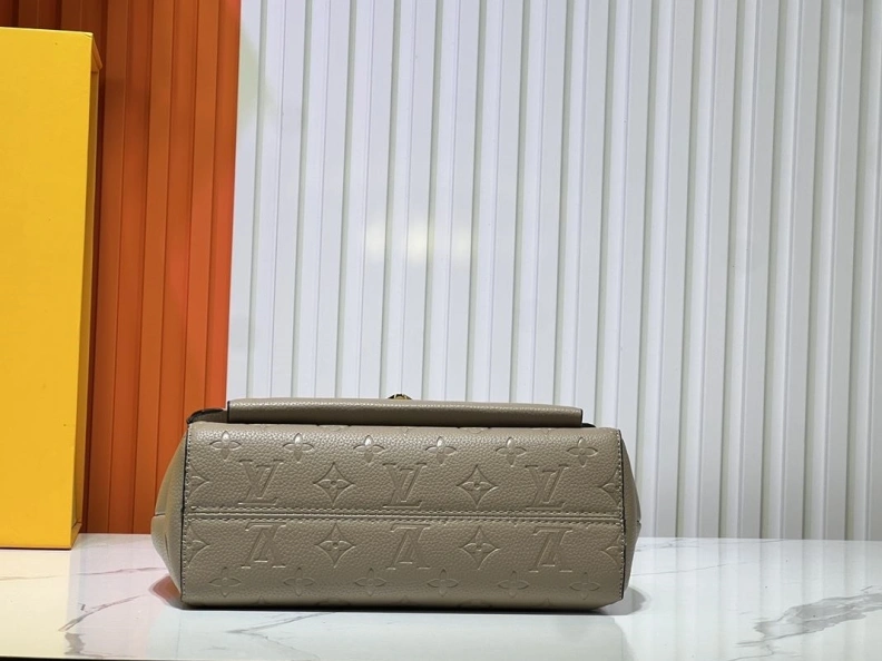 Reliable LX Top Handle Bags 24152