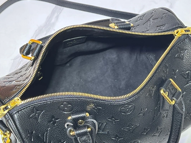 Reliable LX Speedy Bags 24239
