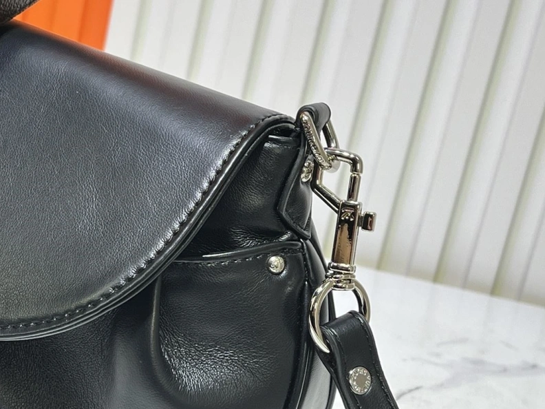 Reliable LX Satchel bags 24445
