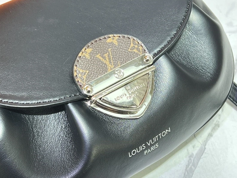 Reliable LX Satchel bags 24445