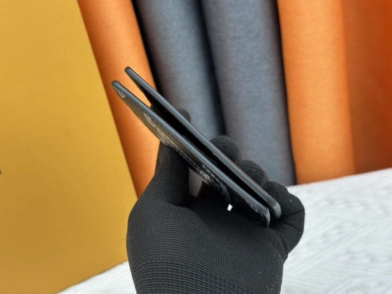 Classic LX Wallets 23843