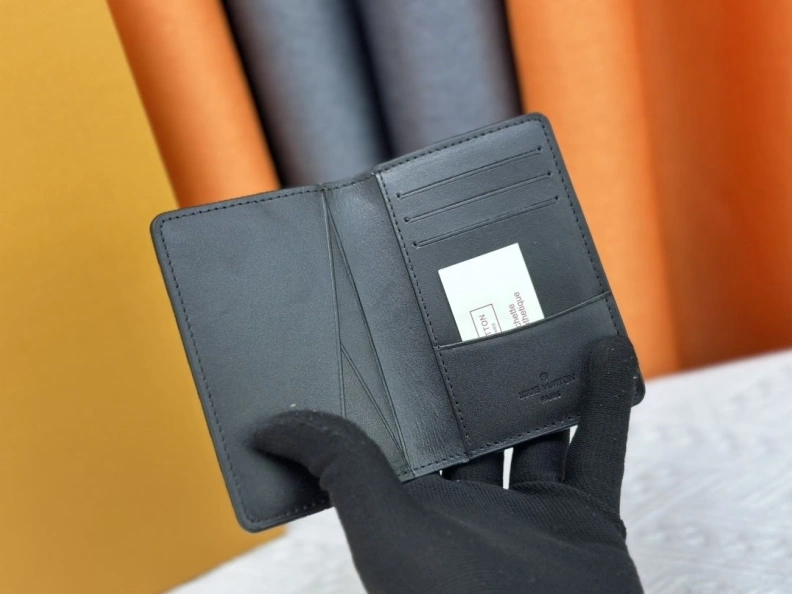 Classic LX Wallets 23843