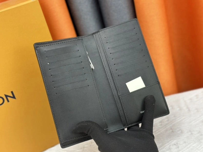 Vibrant LX Wallets 23845