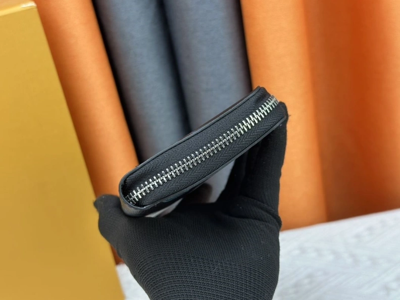 Sleek LX Wallets 23848