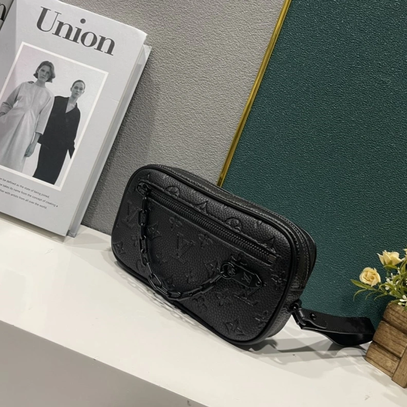 Functional LX Clutch Bags 24588