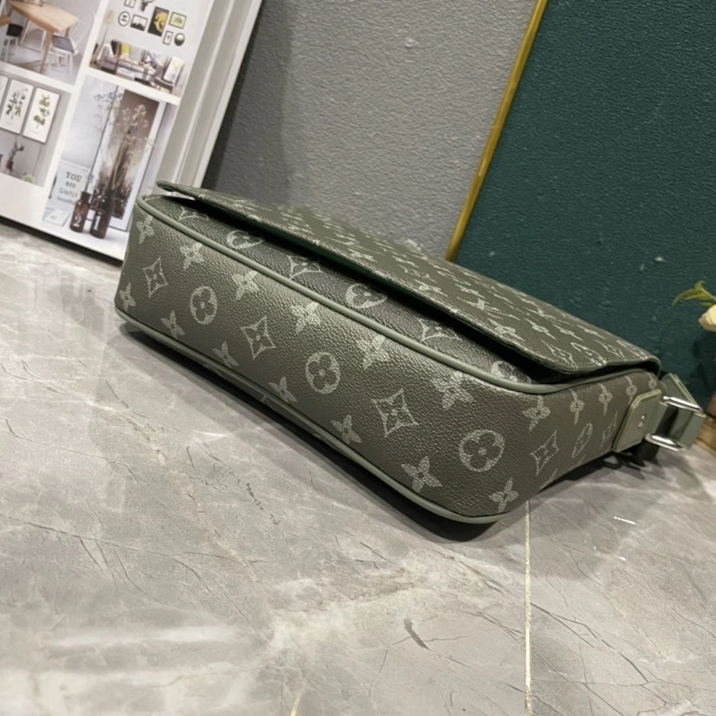 Vibrant LX Satchel bags 24417