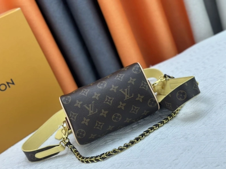 WellDesigned LX Speedy Bags 24215