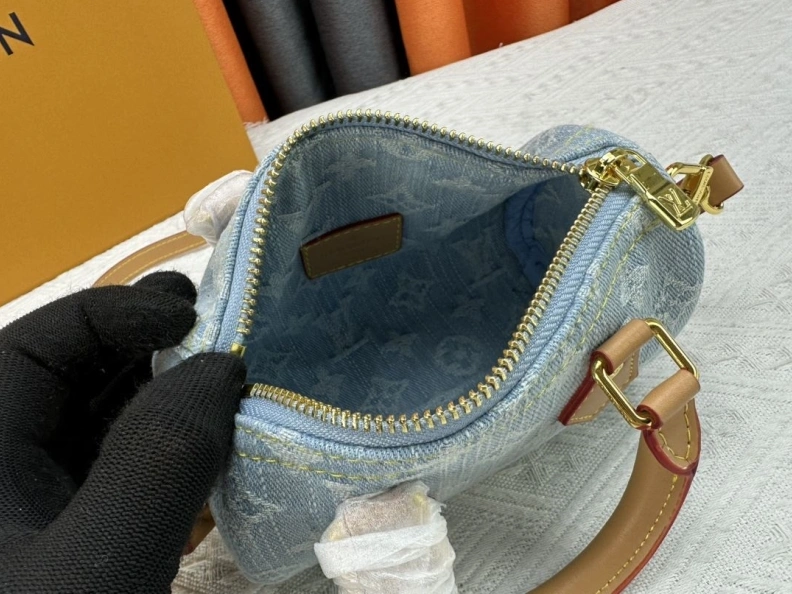 LX Speedy Bags Versatile 24220