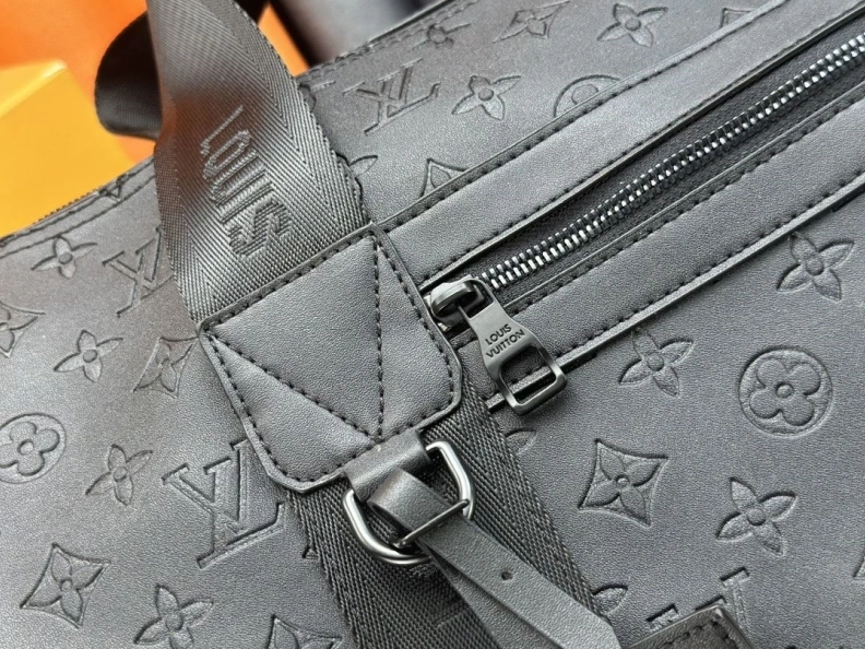Bold LX Travel Bags 24074