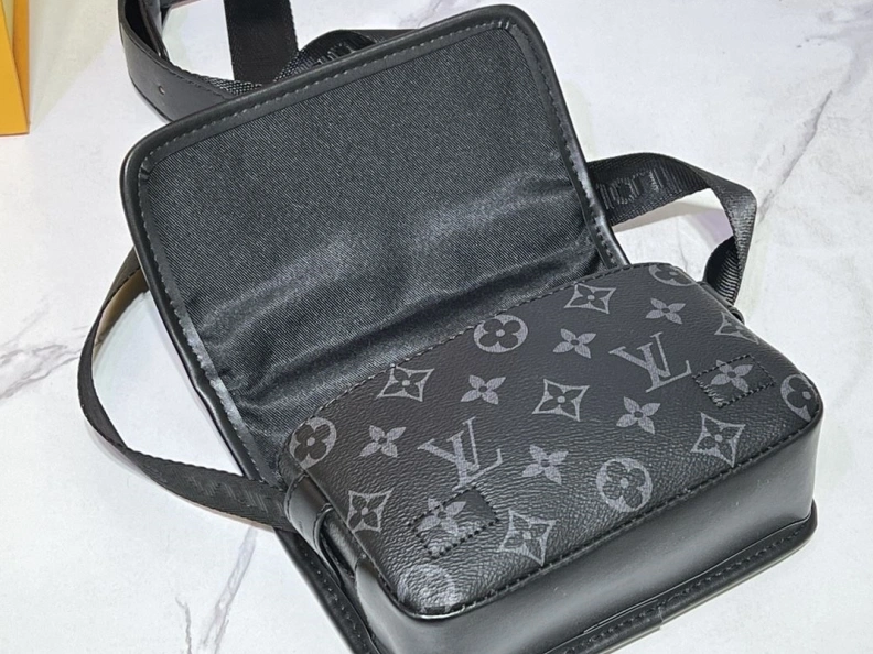 Minimalist LX Satchel bags 24405