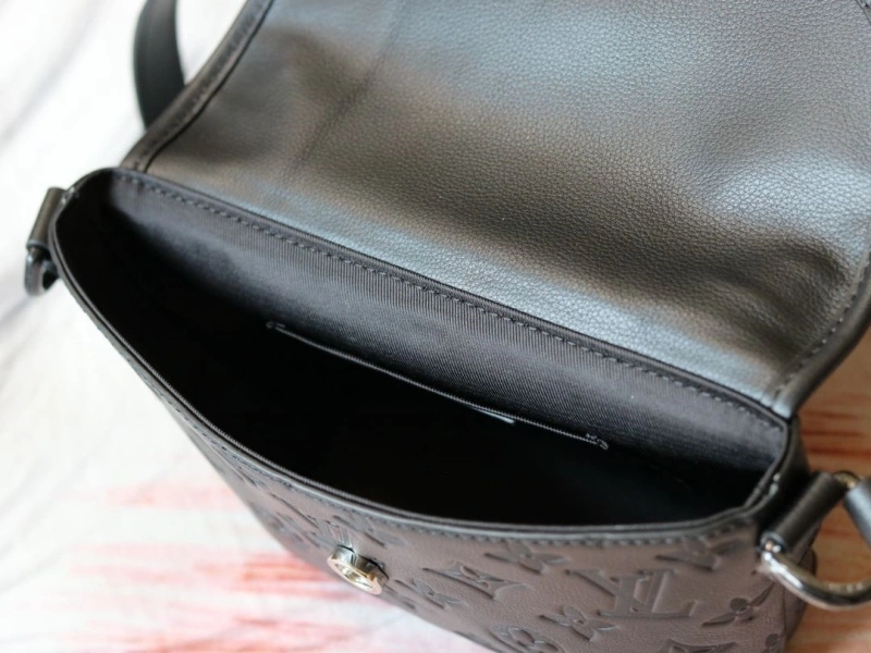 LX Satchel bags Bright 16916