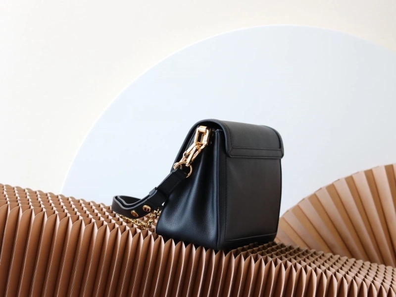 Durable LX Satchel bags 16899
