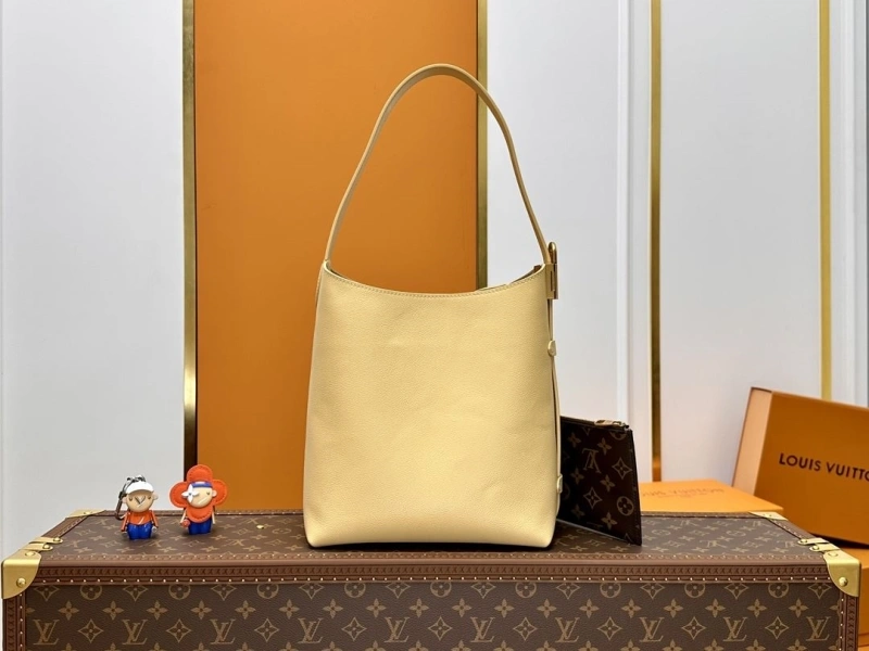 Lightweight LX Shopping Bags 16761