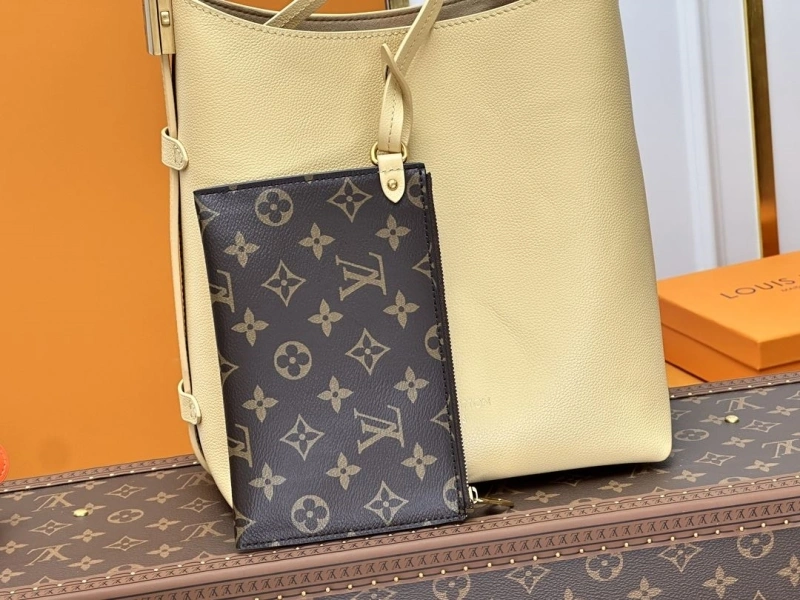 Lightweight LX Shopping Bags 16761