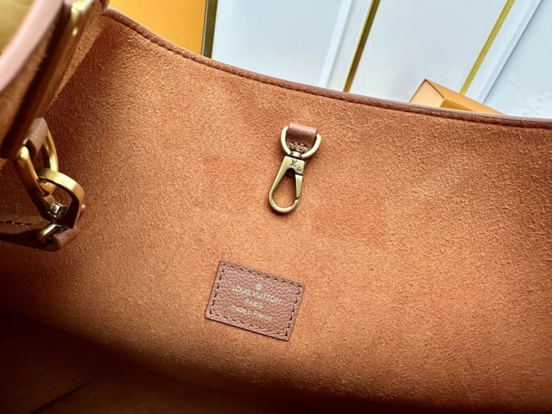 Comfortable LX Shopping Bags 16757
